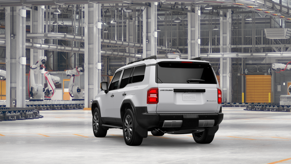 2026 Toyota Land Cruiser photo 4