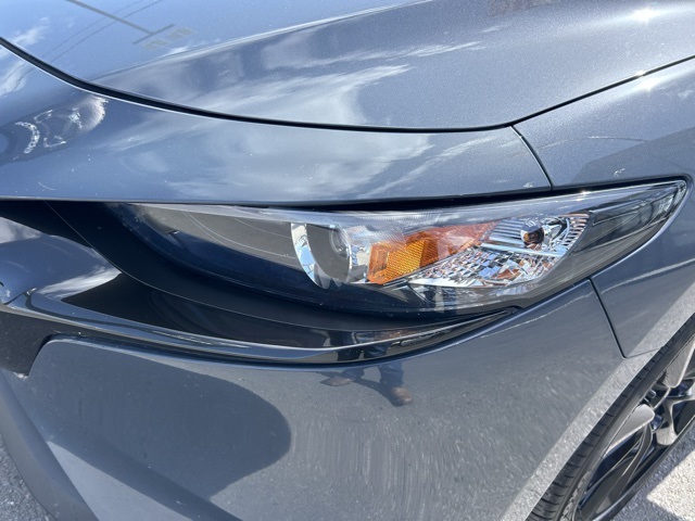 2025 Mazda Mazda3 2.5 s Carbon photo 8