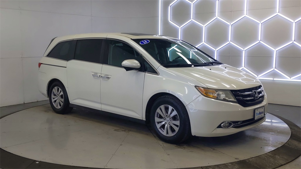 Used 2014 Honda Odyssey EX-L with VIN 5FNRL5H62EB064814 for sale in Summerville, SC
