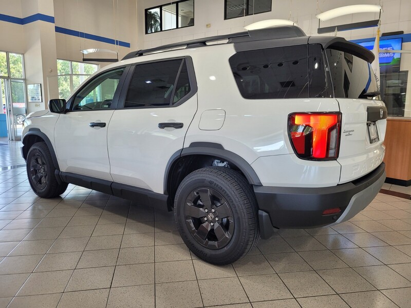 2026 Honda Passport photo 4