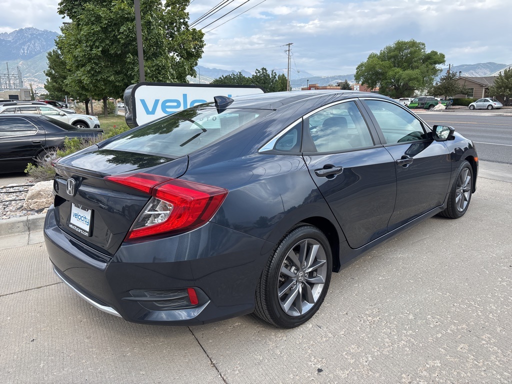 2020 Honda Civic EX-L photo 4