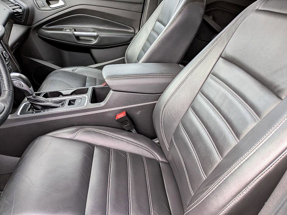 2019 Ford Escape Titanium photo 13