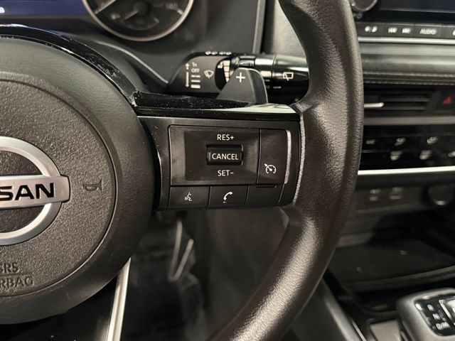 2021 Nissan Rogue S photo 11