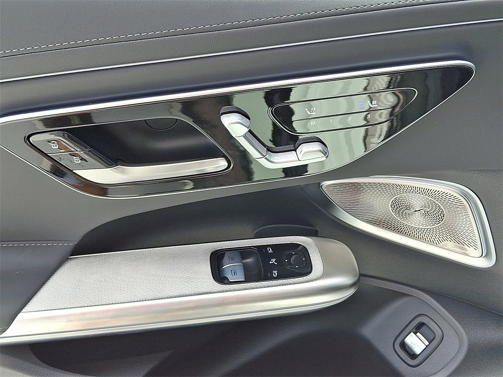 2026 Mercedes Benz CLE AMG 53 4MATIC photo 7
