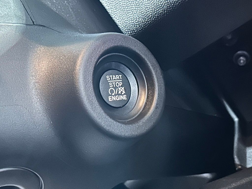 2023 Ram ProMaster 2500 Window Van photo 37