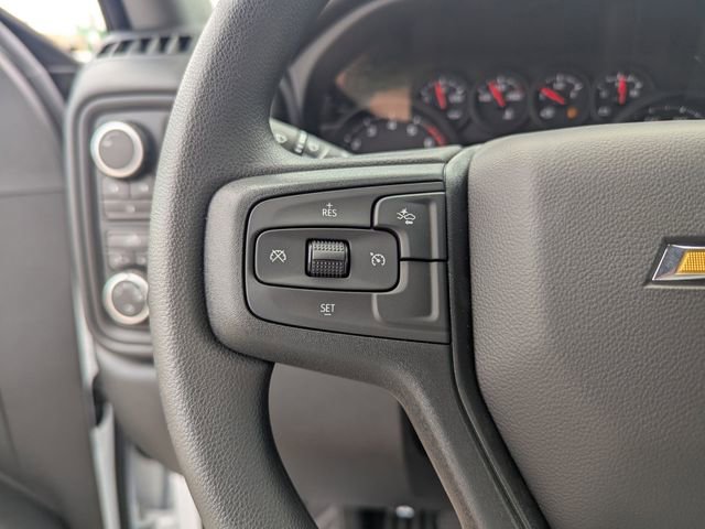 2025 Chevrolet Silverado 2500HD Custom photo 24