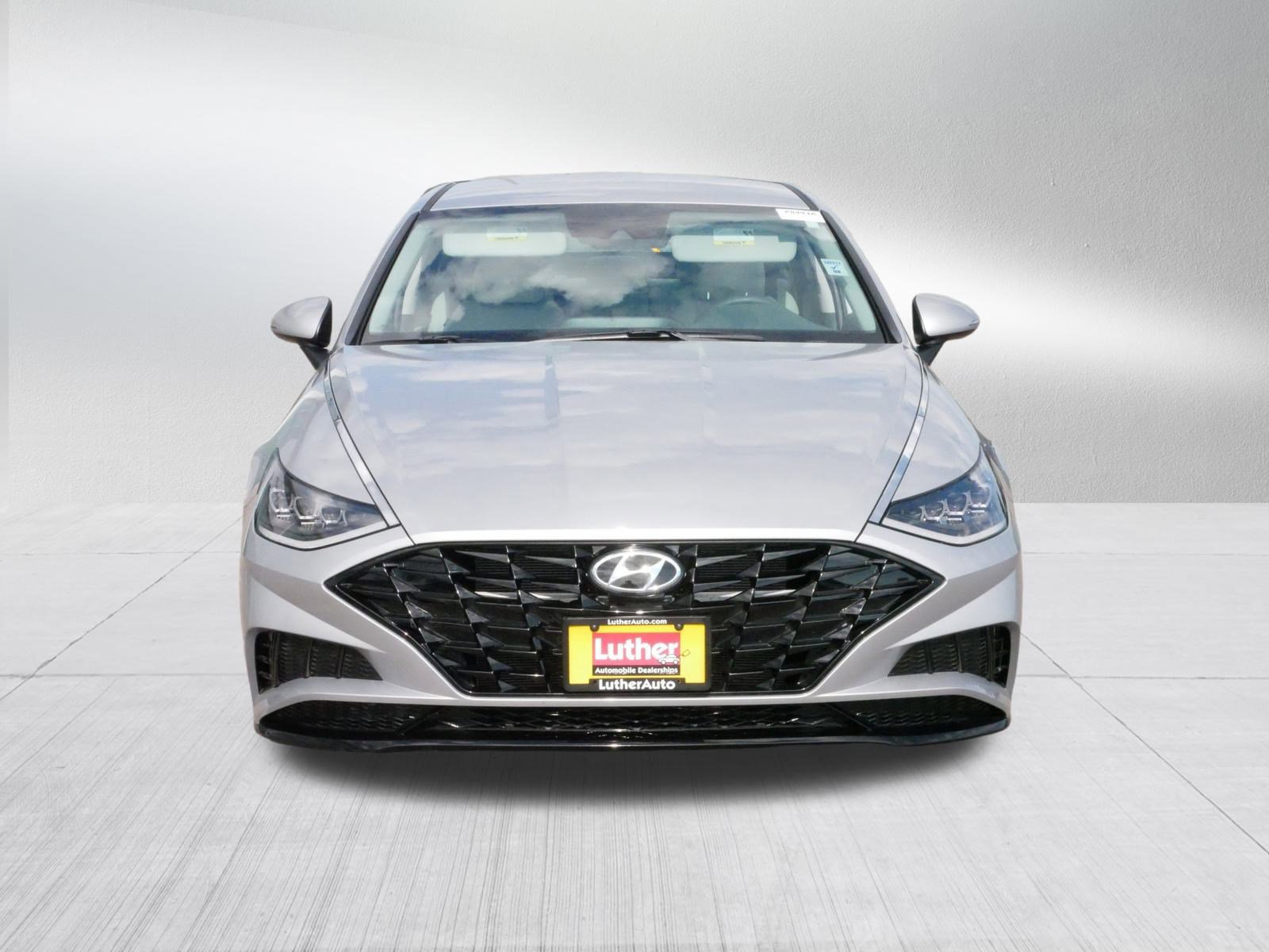 2023 Hyundai Sonata SEL photo 2