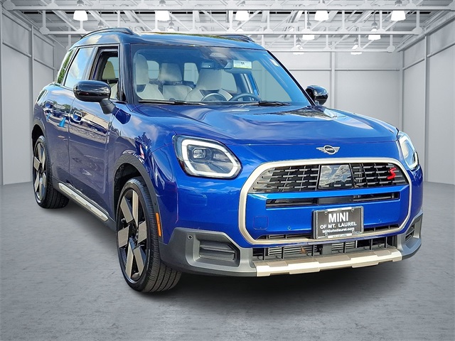 2025 Mini Countryman Base photo 3