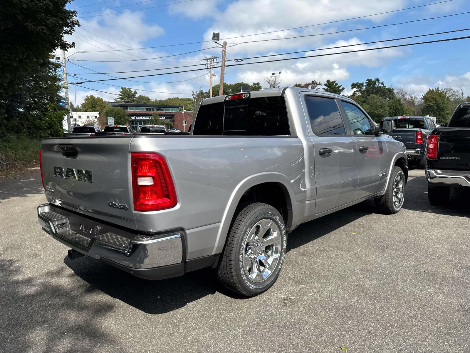 2025 Ram 1500 Big Horn photo 3