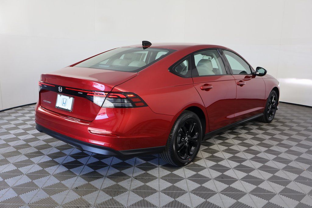 2025 Honda Accord 1.5T SE photo 2