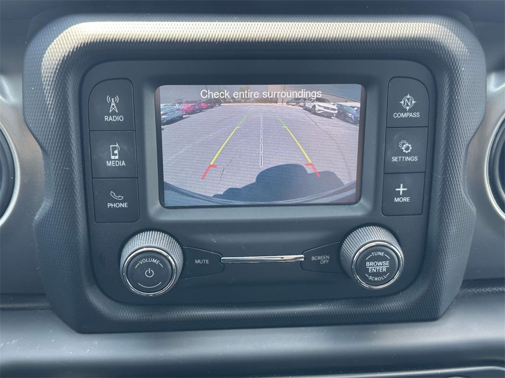 2018 Jeep Wrangler Unlimited Sport S photo 18