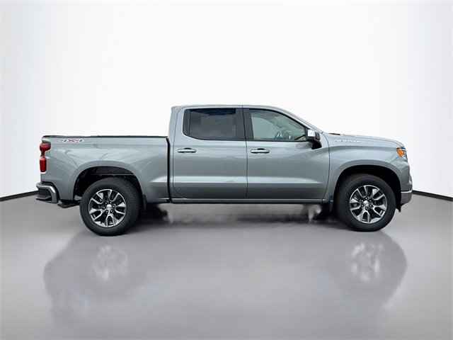 2026 Chevrolet Silverado 1500 LT photo 4