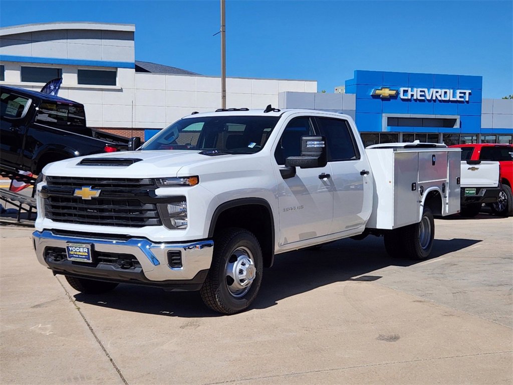 2024 Chevrolet Silverado 3500HD Work Truck photo 5