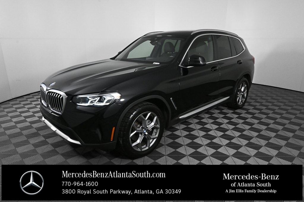 2023 BMW X3 30i's photo