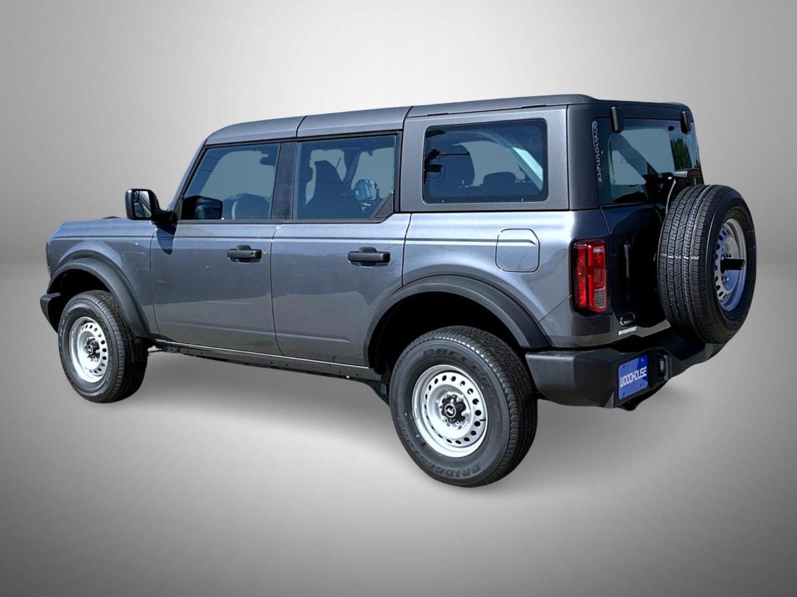 2025 Ford Bronco Base photo 4