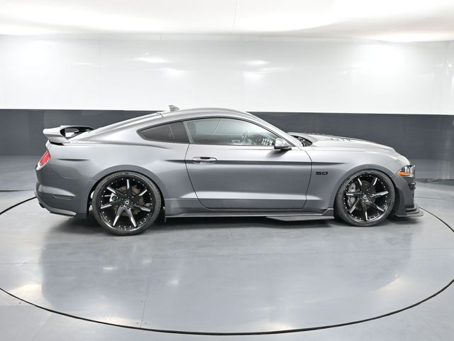 2021 Ford Mustang GT photo 3
