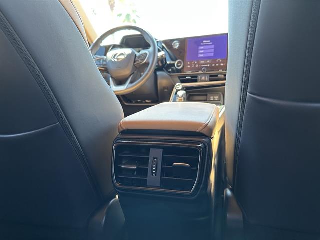 2022 Lexus NX Premium photo 19