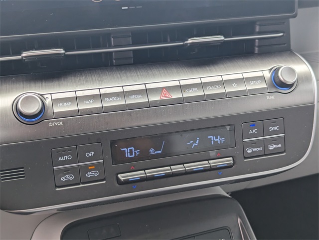 2024 Hyundai Kona SEL photo 14