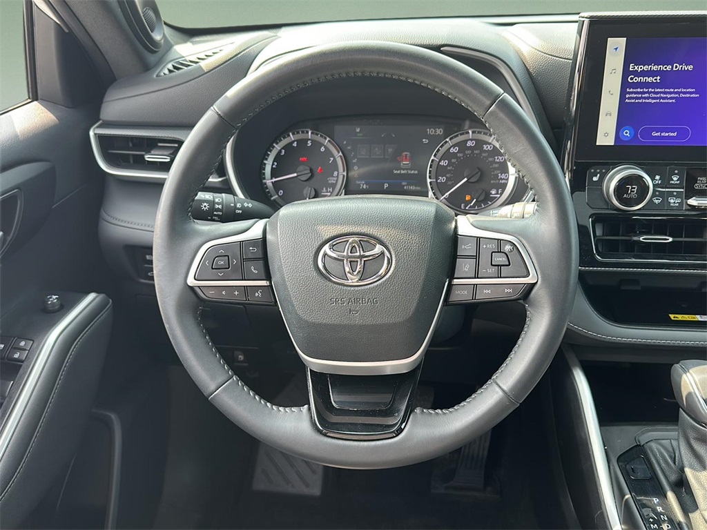 2023 Toyota Highlander XSE photo 4