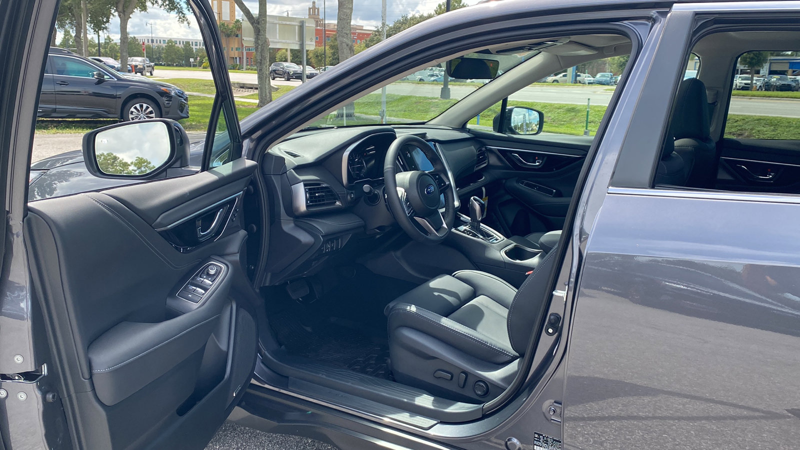 2025 Subaru Outback Limited photo 7