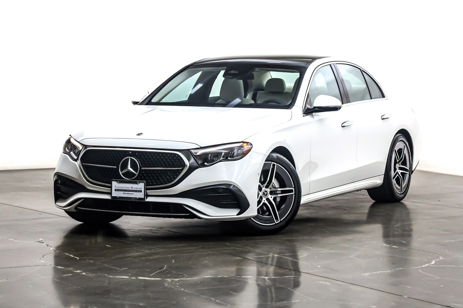 2025 Mercedes-Benz E-Class E350's photo