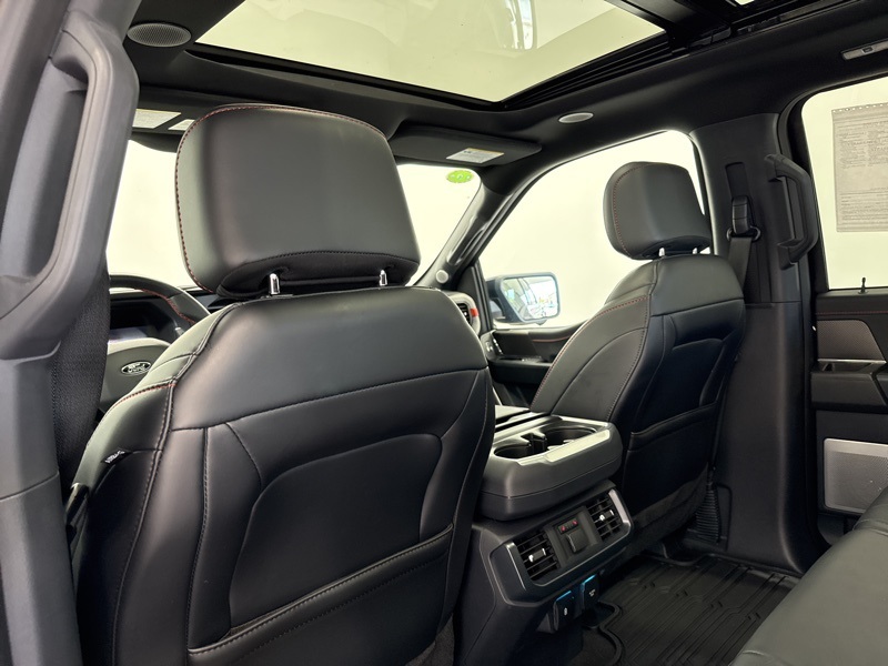 2024 Ford F-150 Raptor photo 17