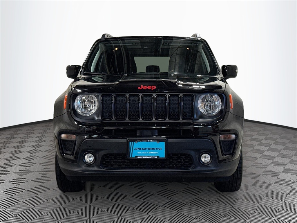 2023 Jeep Renegade Latitude photo 2