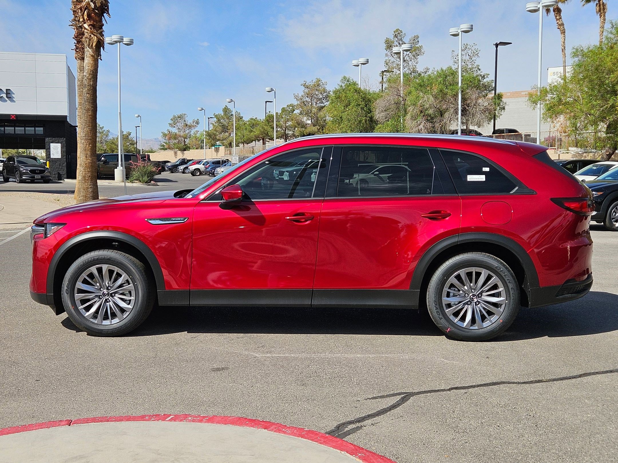 2025 Mazda CX-90 Plug-in Hybrid Preferred photo 2