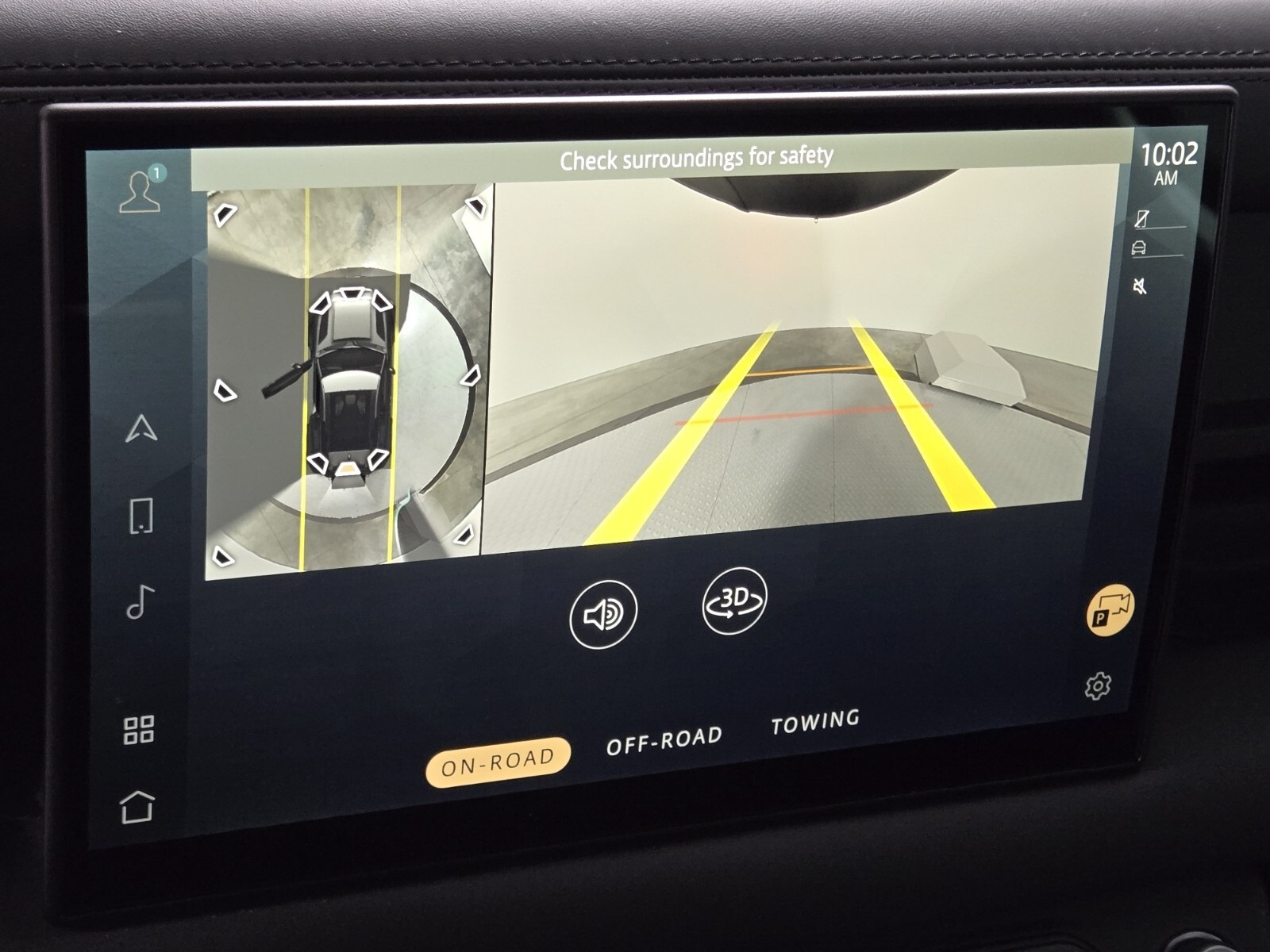 2025 Land Rover Defender 90 X-Dynamic SE photo 24