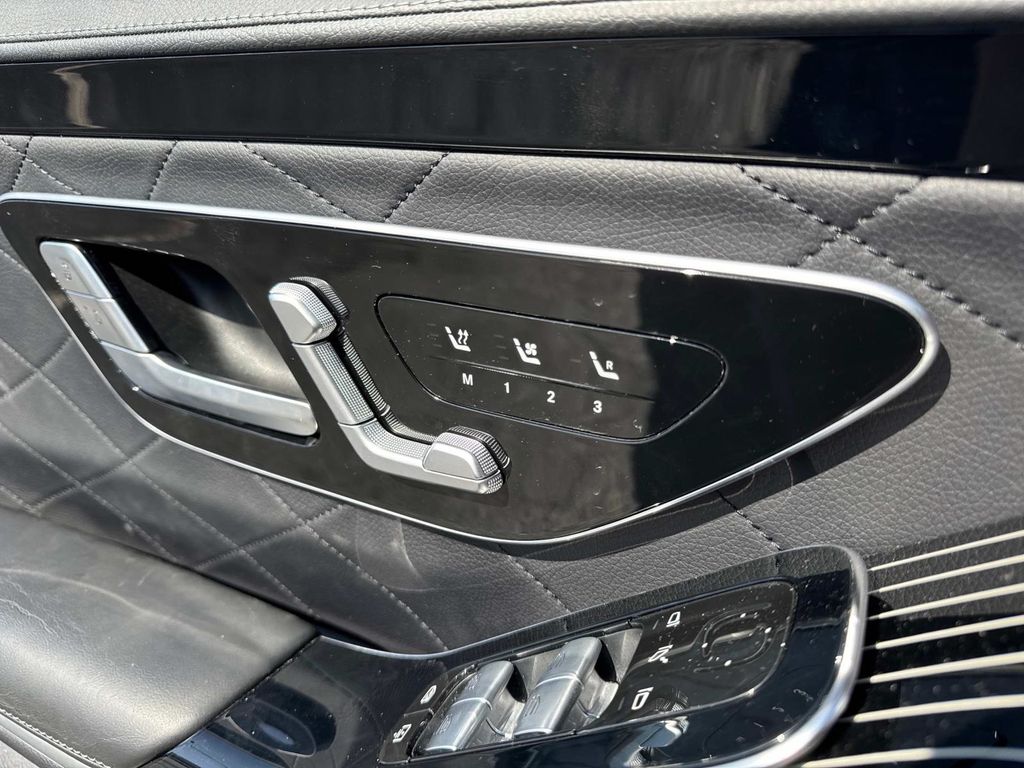 2022 Mercedes Benz S 580 4MATIC photo 24