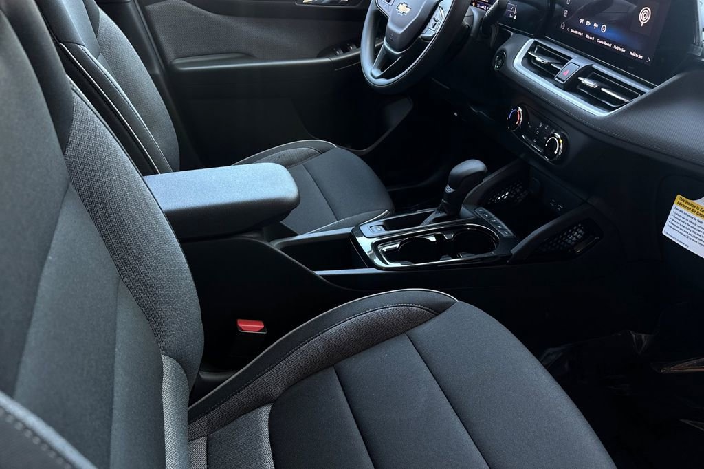 2026 Chevrolet Trailblazer LS photo 15