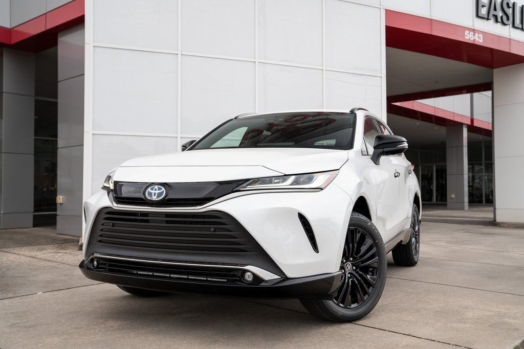 New 2024 Toyota Venza Nightshade Edition XLE Nightshade