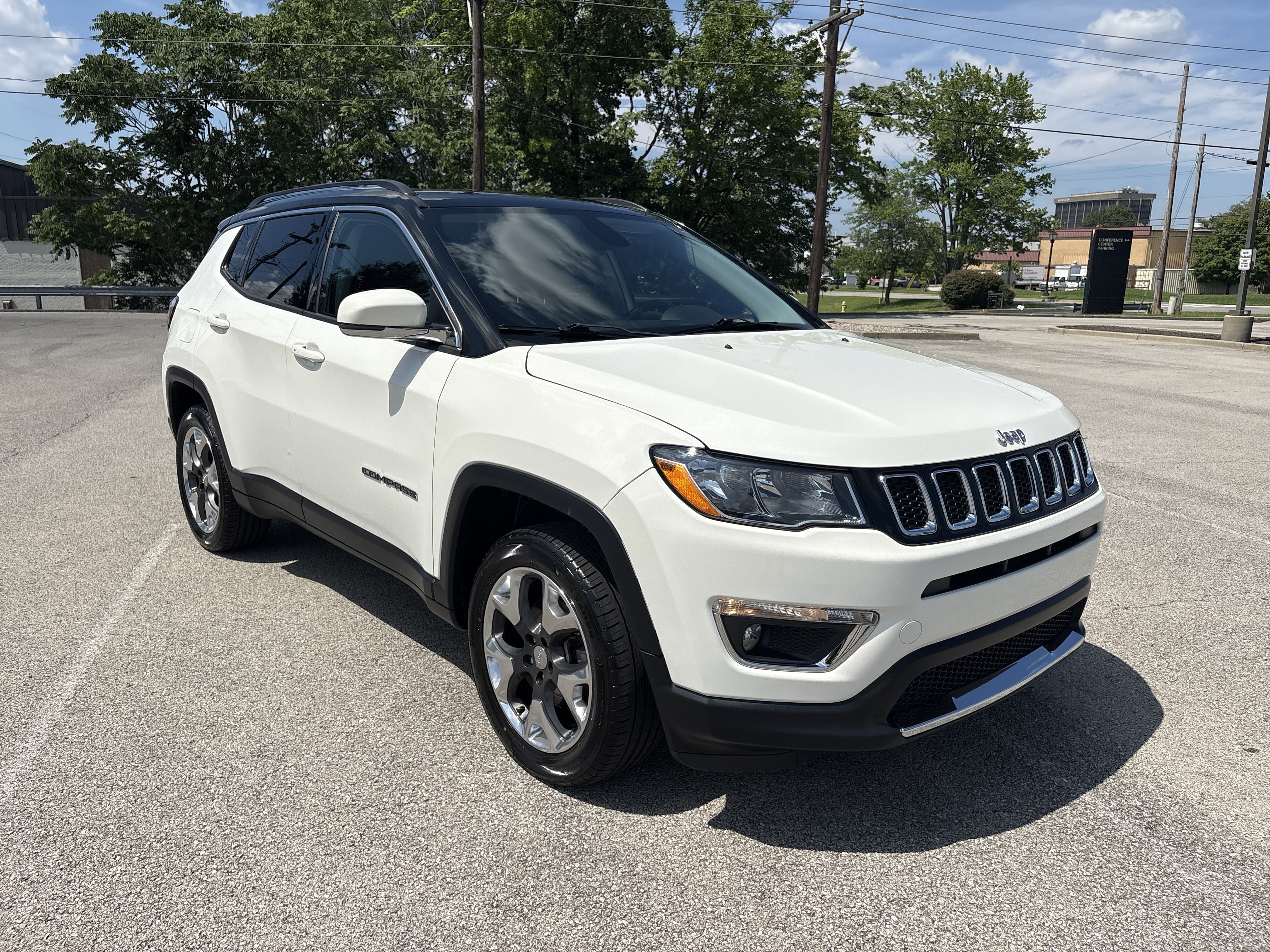 Used 2018 Jeep Compass Limited with VIN 3C4NJDCB2JT245796 for sale in Jeffersonville, IN