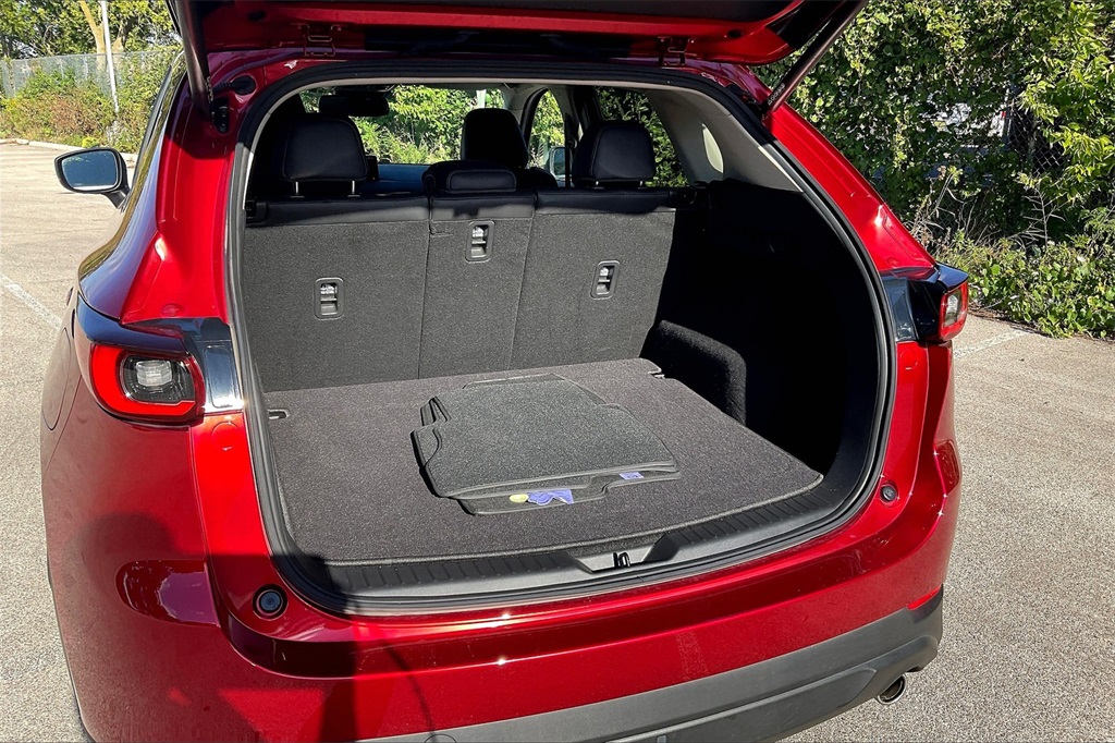 2023 Mazda CX-5 2.5 S Preferred photo 24