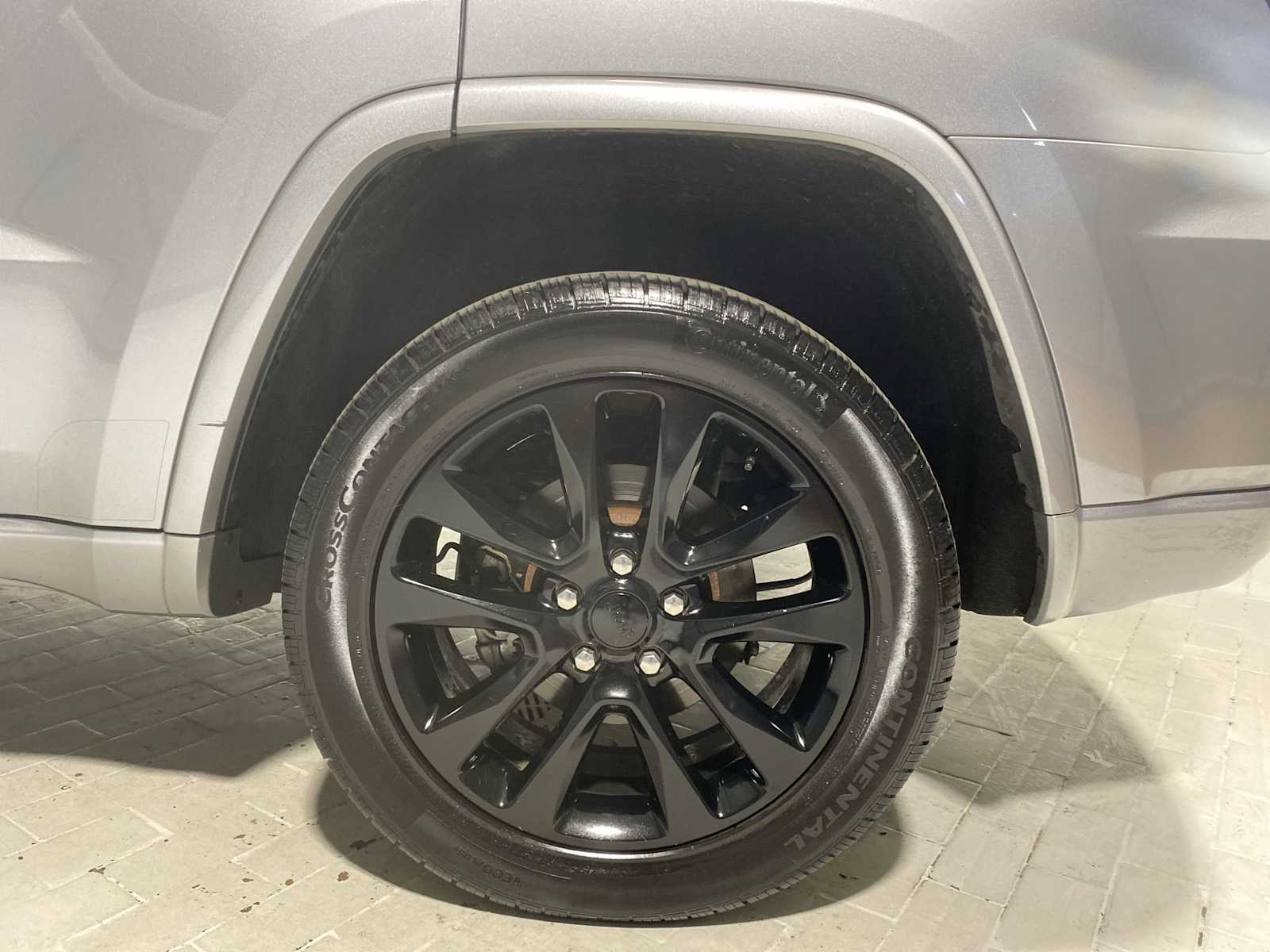 2019 Jeep Grand Cherokee Altitude photo 7