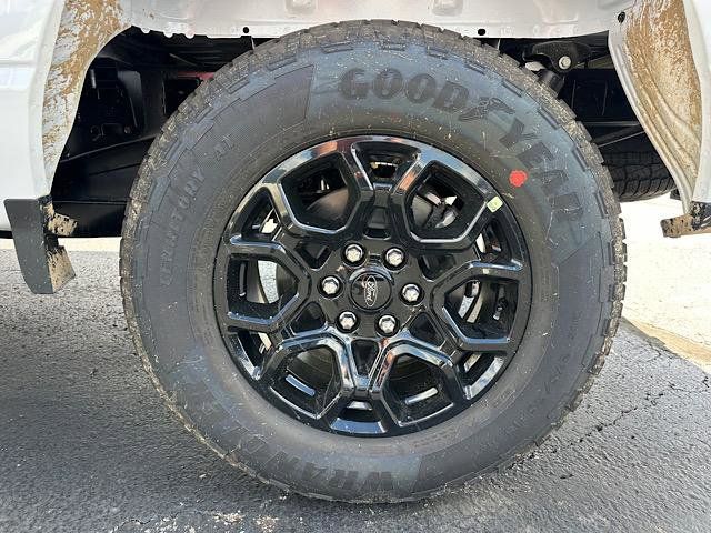 2025 Ford F-150 STX photo 11