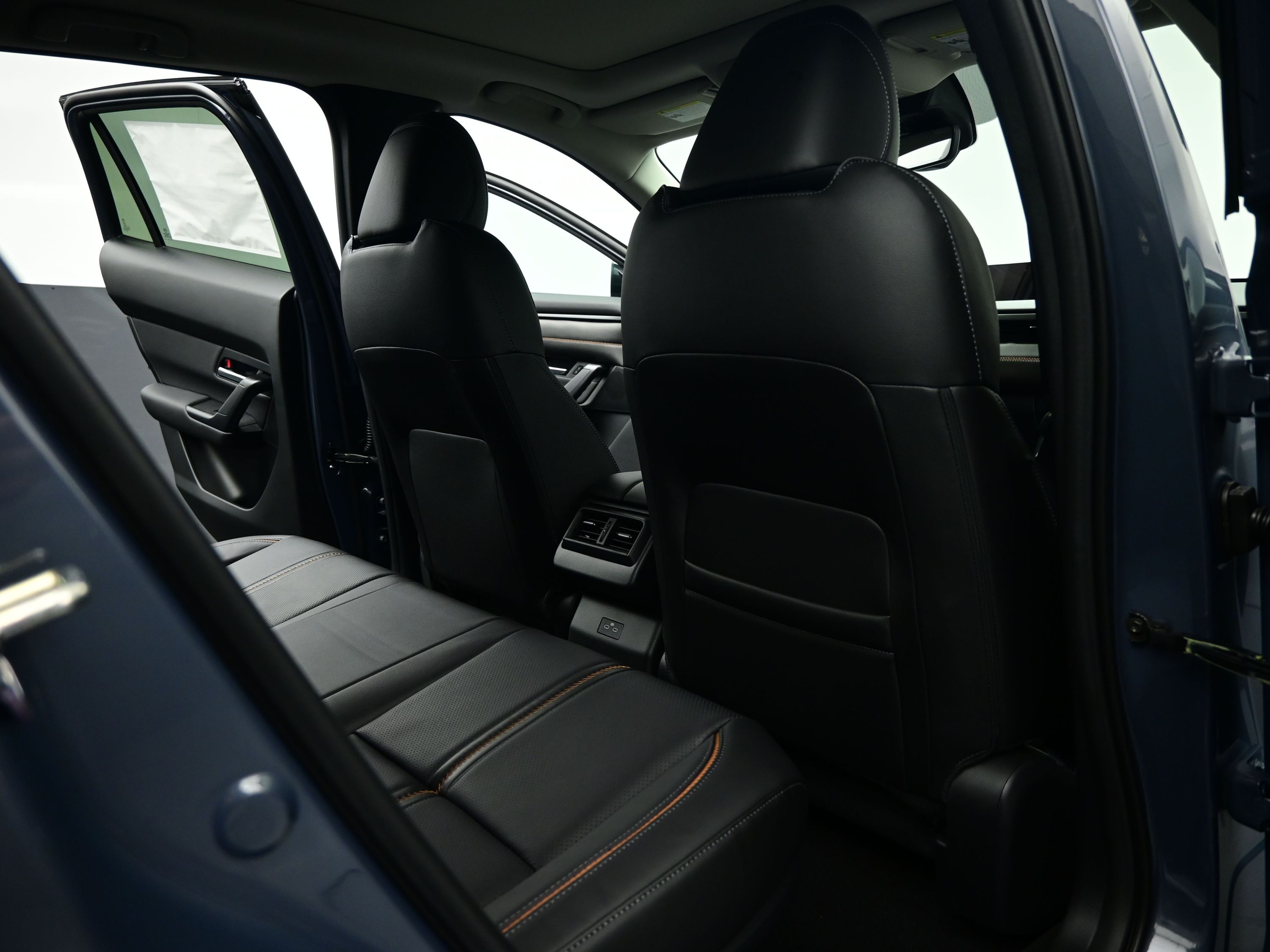 2025 Mazda CX-50 Premium Plus photo 13