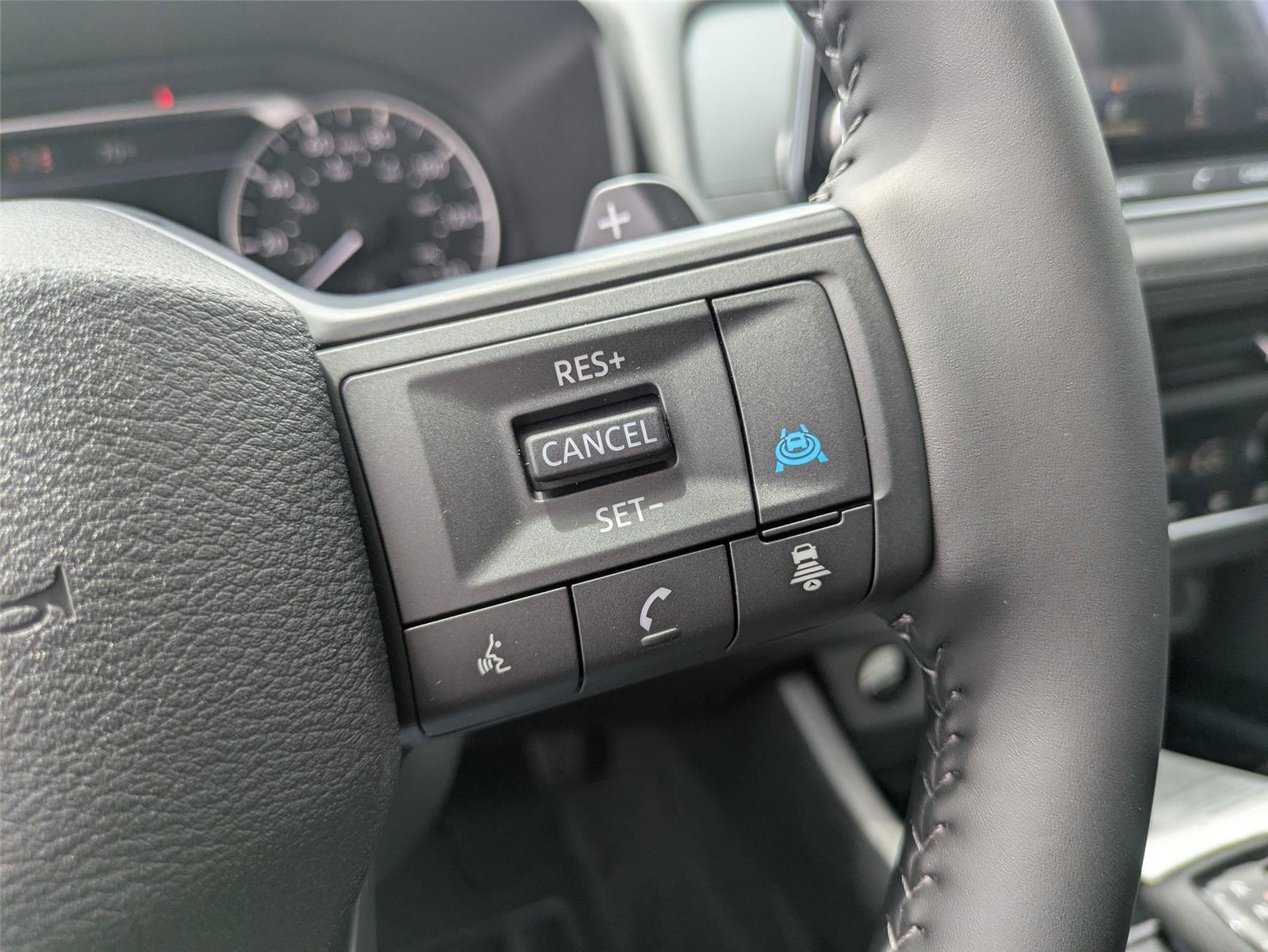 2026 Nissan Rogue SV photo 15