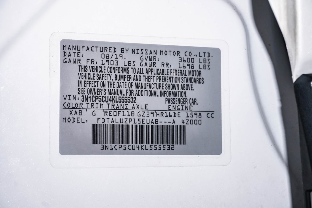 2019 Nissan Kicks SR photo 27