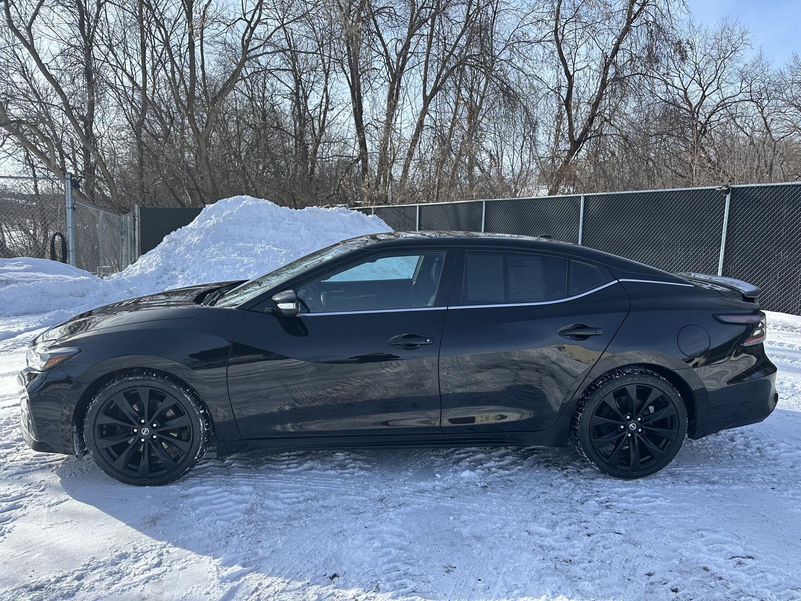 Used 2020 Nissan Maxima SR with VIN 1N4AA6EV5LC361306 for sale in Waconia, Minnesota