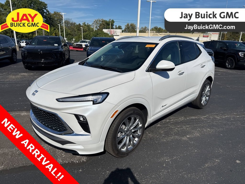 2024 Buick Encore GX Avenir photo 3