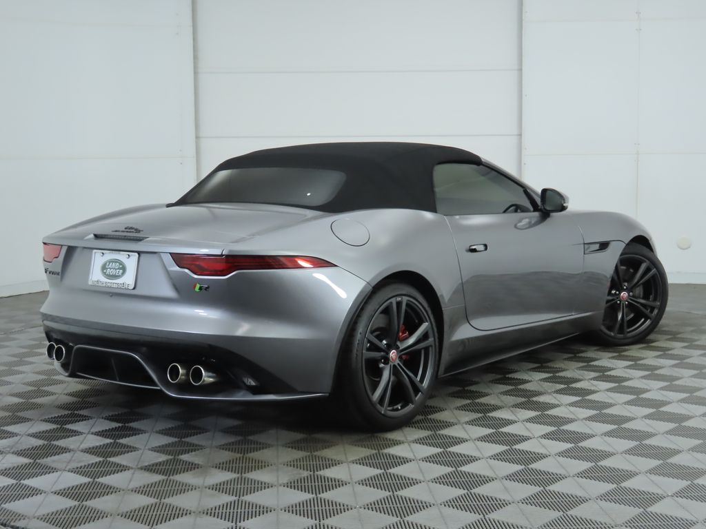 2021 Jaguar F-TYPE R photo 12