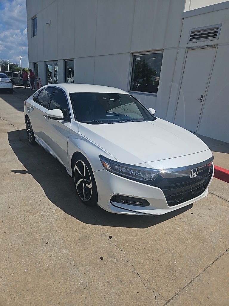 2020 Honda Accord Sport photo 2