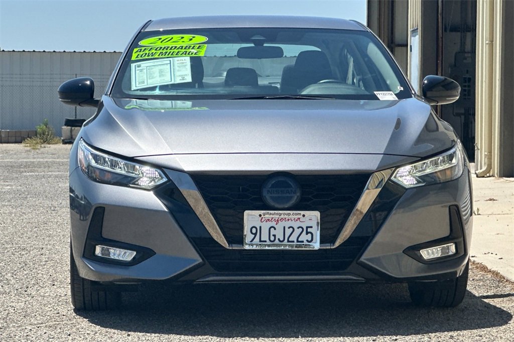 2023 Nissan Sentra SR photo 9