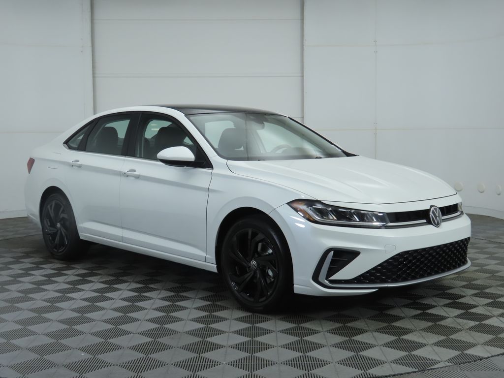 2026 Volkswagen Jetta 1.5T SE photo 2