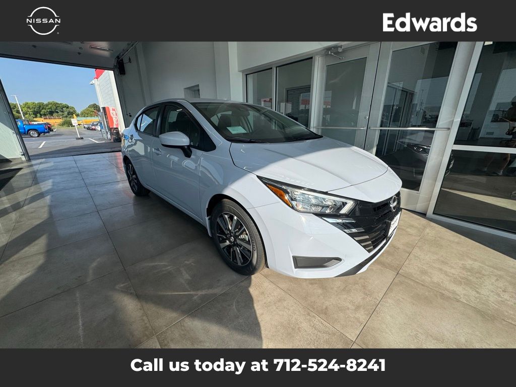 2025 Nissan Versa SV photo 2