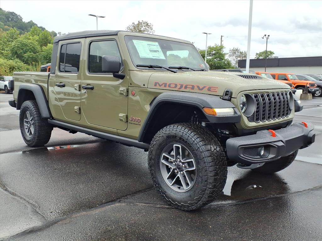 2025 Jeep Gladiator Mojave's photo
