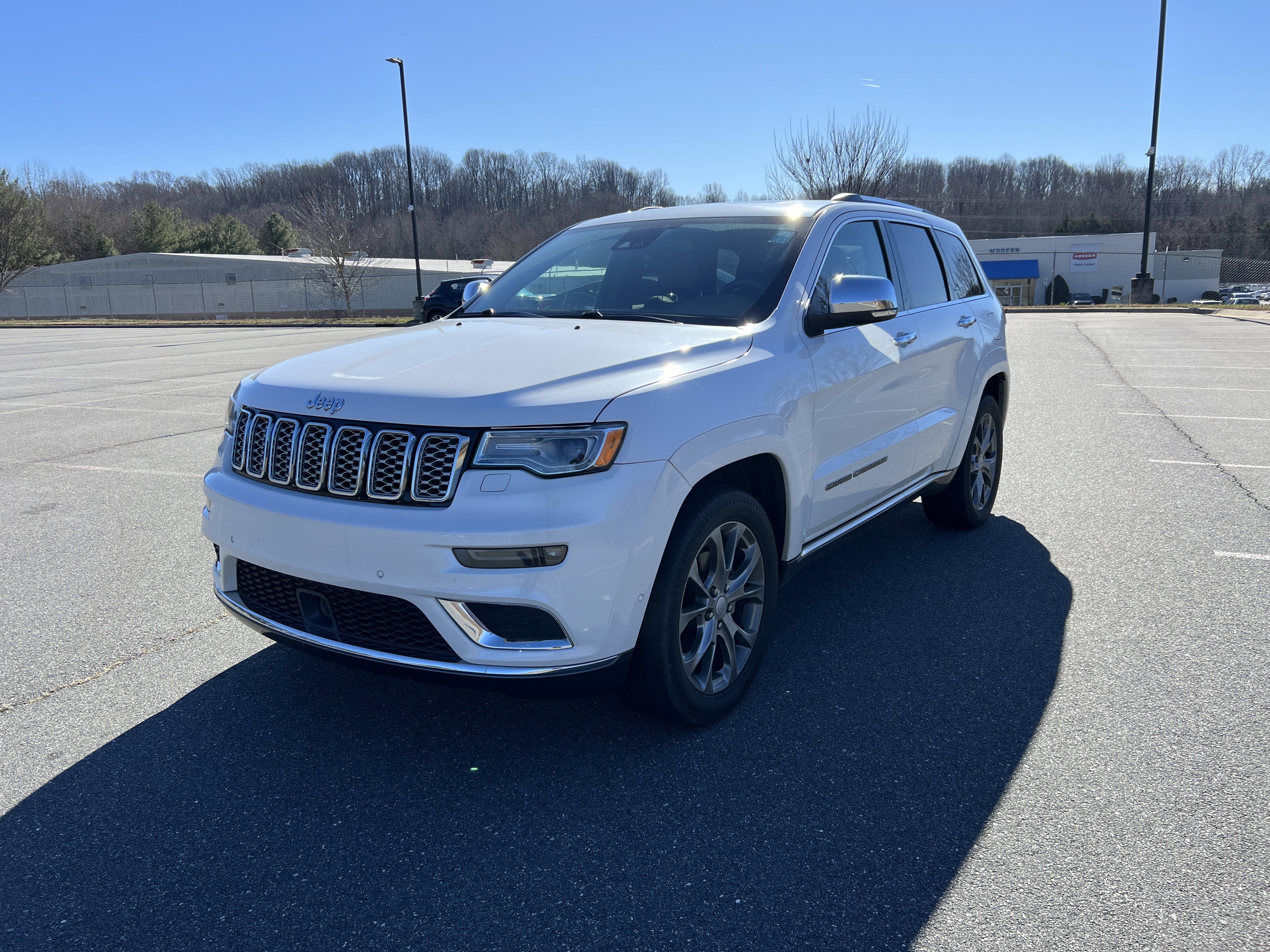 2018 Jeep Grand Cherokee Summit's photo