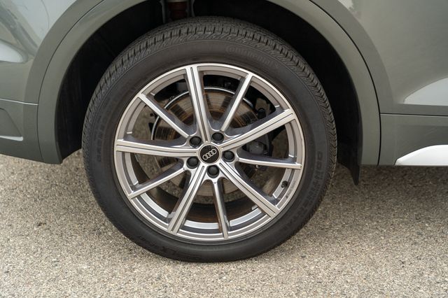 2024 Audi SQ5 Premium Plus photo 12