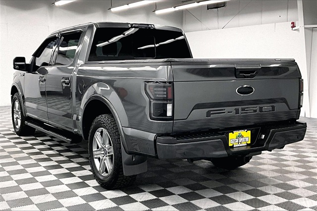 2019 Ford F-150 Lariat photo 2